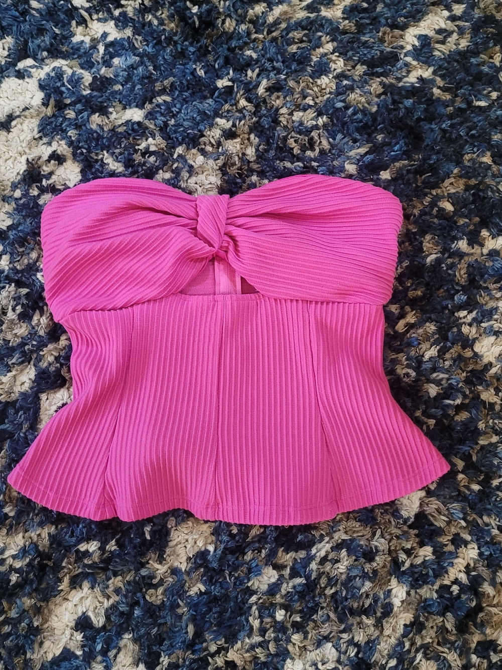 Francesca's Strapless Pink Twist-Front Ribbed Top